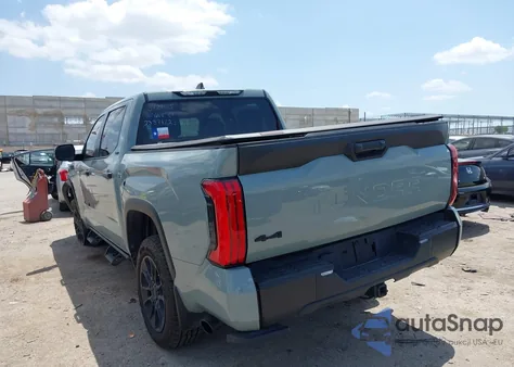 2024 Toyota Tundra Sr5 4Wd z USA, uszkodzony, nr VIN 5TFLA5DB2RX232526